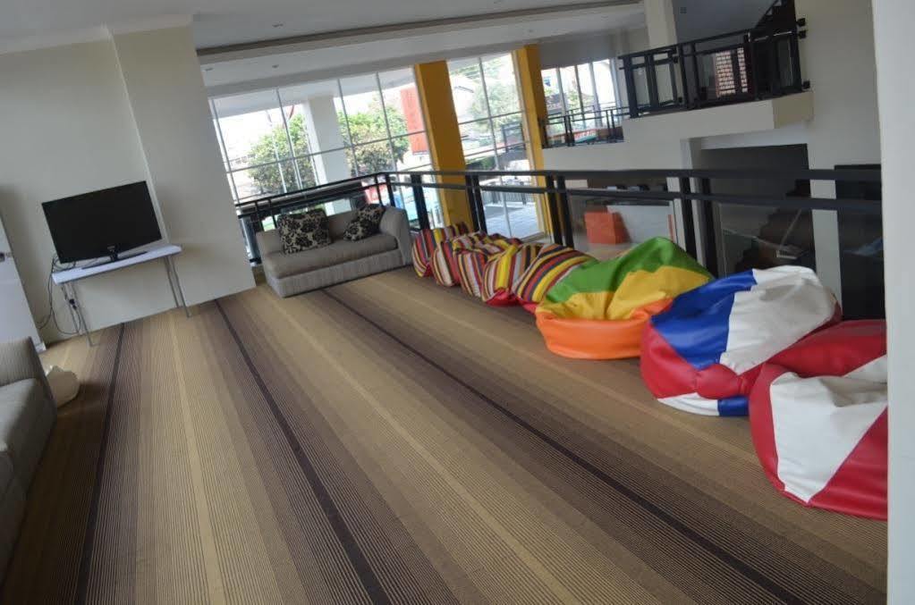 Edu Hostel Yogyakarta Dış mekan fotoğraf